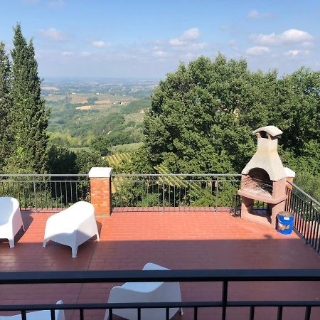 Appartamento Con Vista Sulle Colline Toscane Монтеспертоли Екстериор снимка