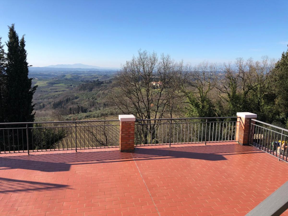 Appartamento Con Vista Sulle Colline Toscane Монтеспертоли Екстериор снимка